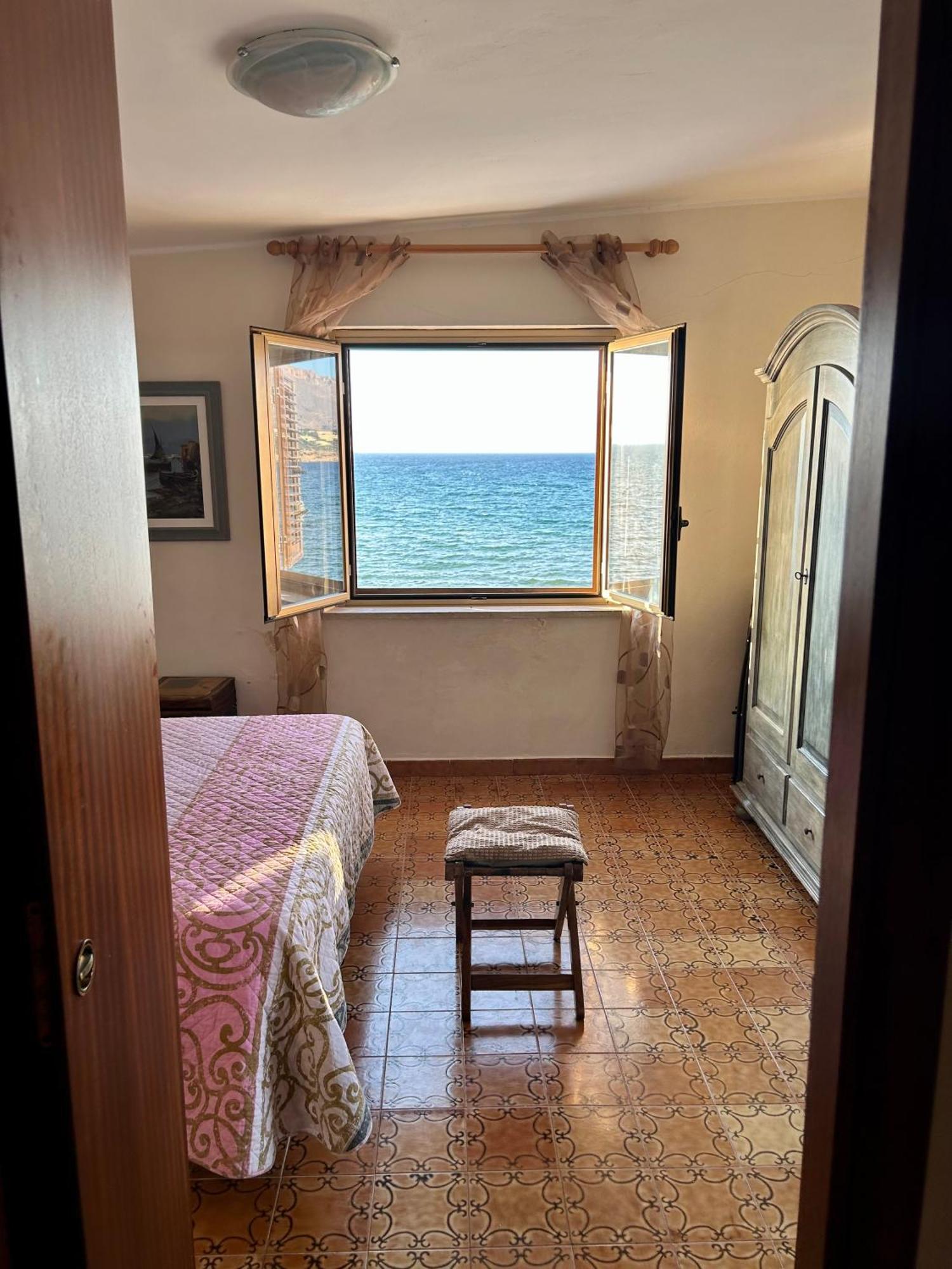 Casa Vacanza Barbera - In Riva Al Mare Villa Trappeto  Exterior foto