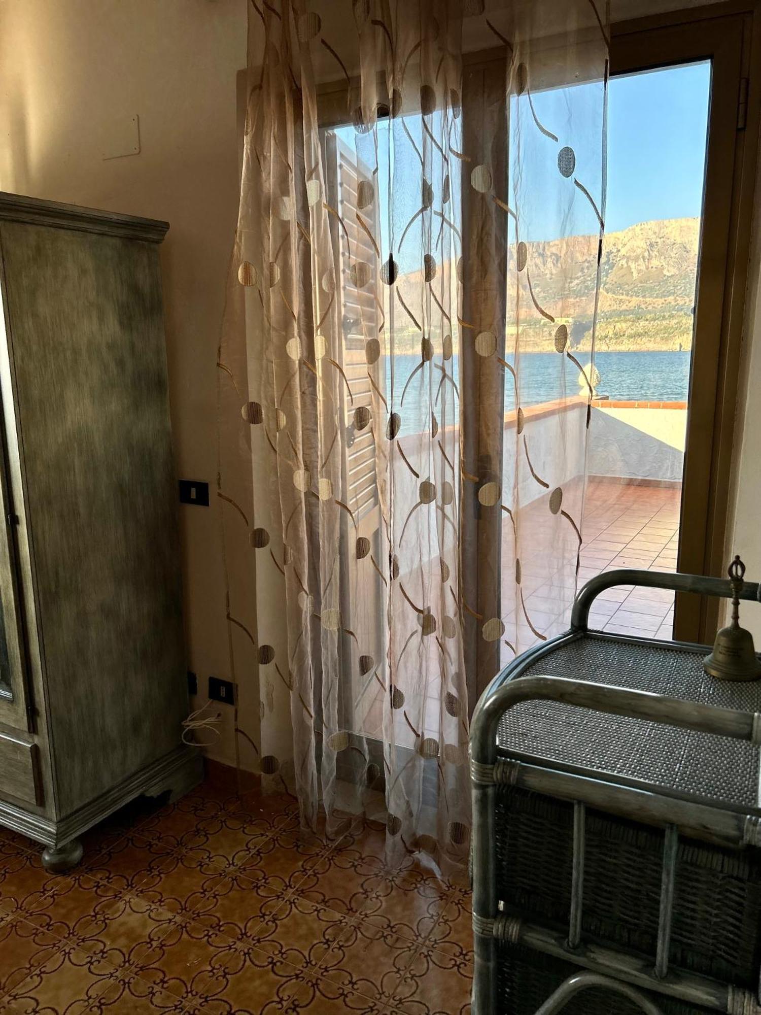Casa Vacanza Barbera - In Riva Al Mare Villa Trappeto  Exterior foto